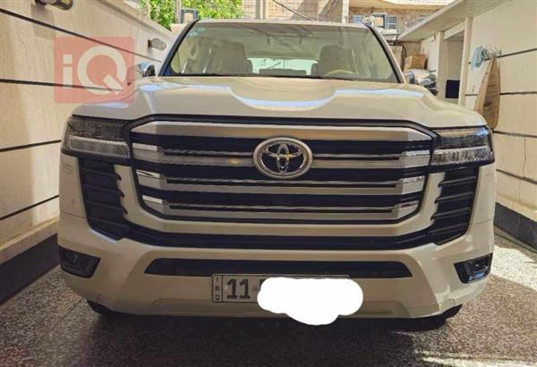 Toyota for sale in Iraq